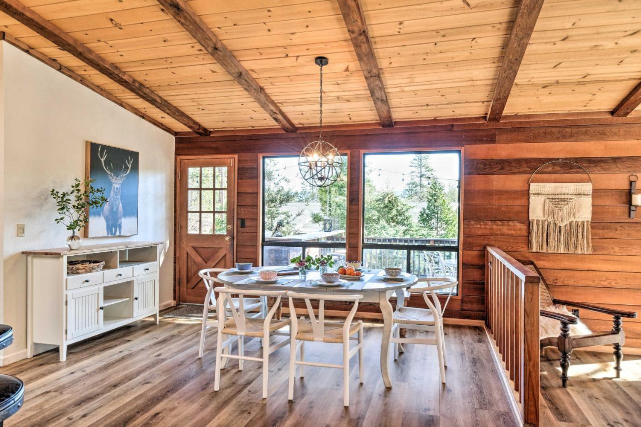 With Outdoor Perks And Game Hébergement de vacances Groveland