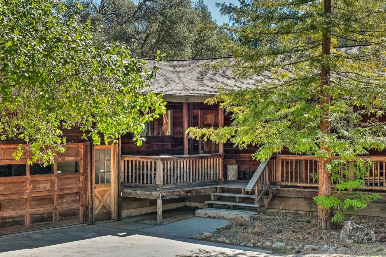 With Outdoor Perks And Game Groveland